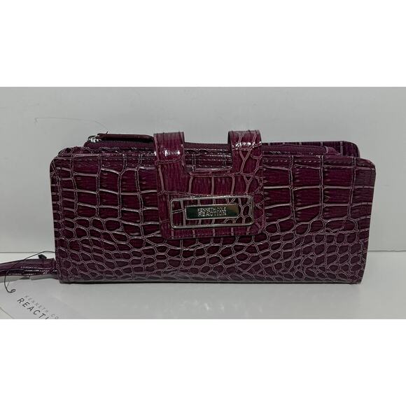 KENNETH COLE REACTION Wine Red Snakeskin Wristlet Wallet Tab Clutch Strap - Picture 1 of 6